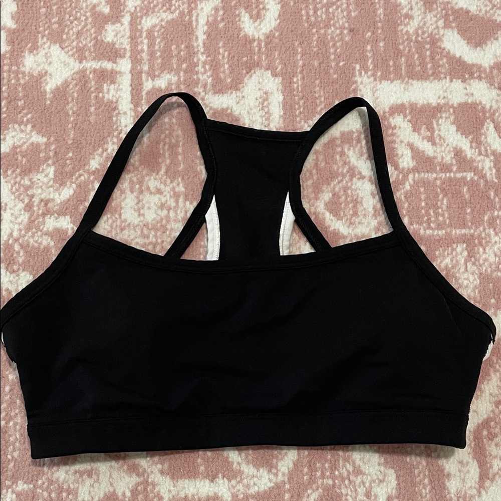 GapFit - Sports Bra, B/W